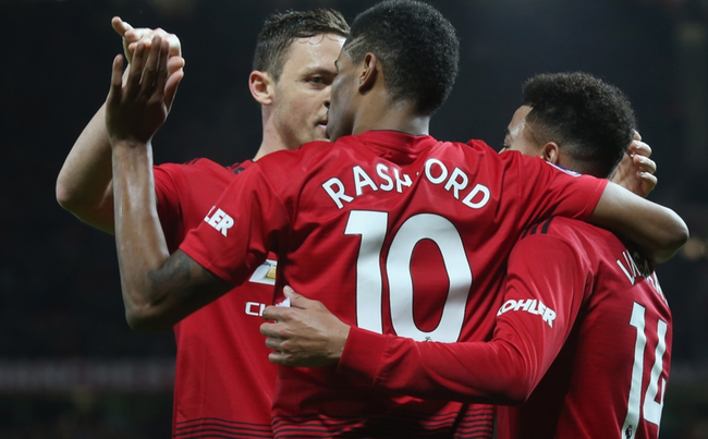 在一场充满 在一场充满